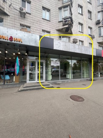 Оренда 63 кв.м. Фасад/Центр/пл. Перемоги - фото 1