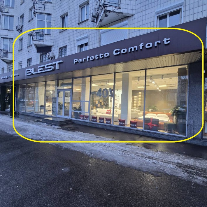 Оренда 180 кв.м. Фасад/Центр/пл.Перемоги - фото 1