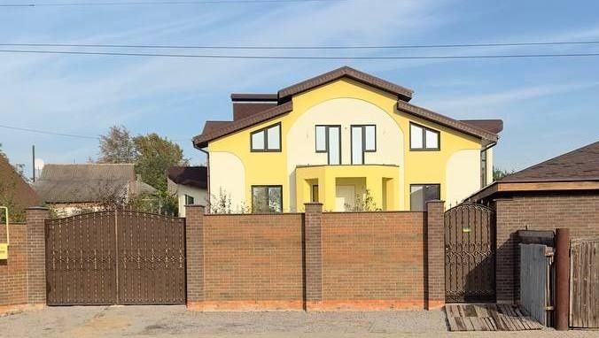 Будинок Центр міста Першотравнева-42 вулиця - фото 1