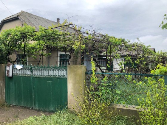 Продам пол дома с.Выпасное Білгород-Дністровський