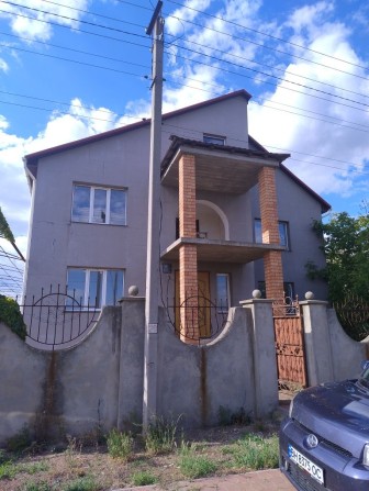 Продам большой дом на Адыровке - фото 1