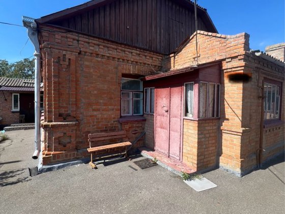 Продам частину будинку Бердичев