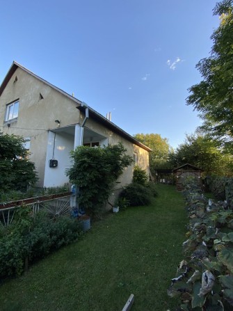 Продам будинок в Берегові - фото 1