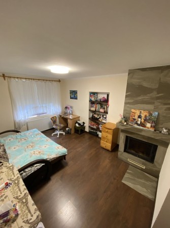 Продам будинок в Берегові - фото 1