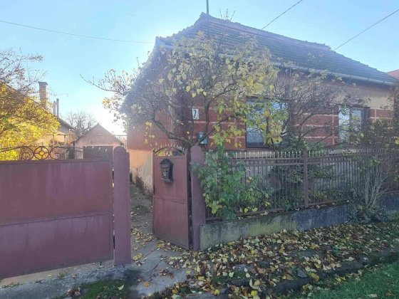 Продається будинок в передмісті м.Берегово Берегово