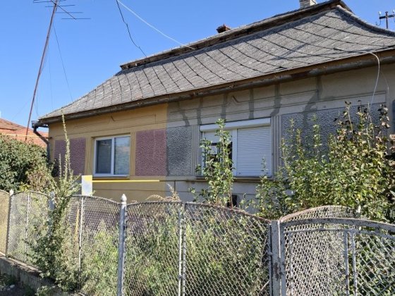 с. Боржава будинок 2 кімн. загальна пл.184  кв.м. Берегово