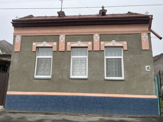 Дім 108 м2, приват ділянка 18 сотин, Берегово вул. Кініжі 48. Берегове