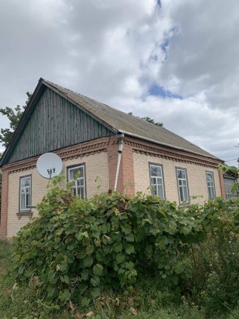 Продам будинок м.Бобровиця 18000 у.о. торг - фото 1