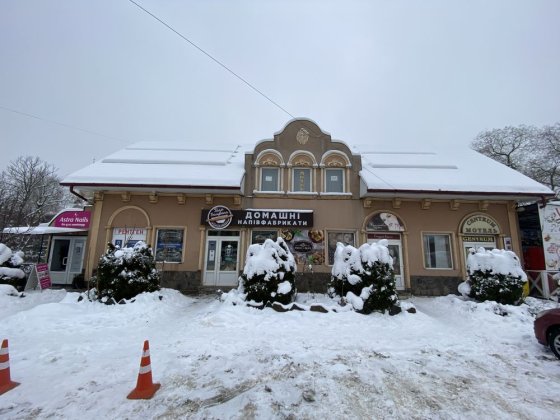 Продам готельно-торгівельний комплекс Берегово