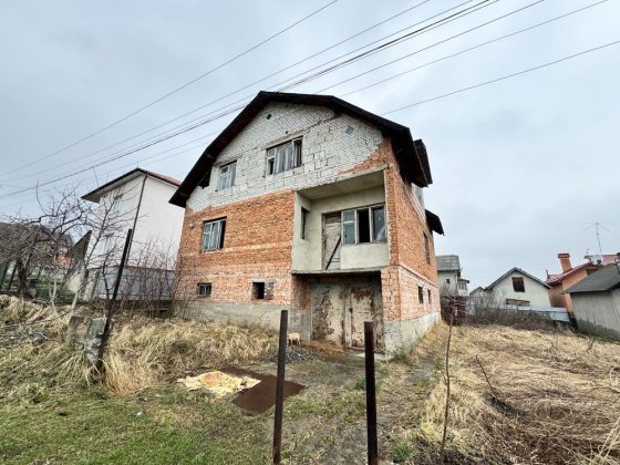 Продаж незавершеного будинку + земельна ділянка, у м. Борислав! Борислав