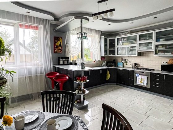 Продається просторий і затишний будинок у м. Борислав Борислав