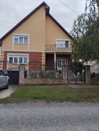 Продам дом Закарпатье Берегово - фото 1