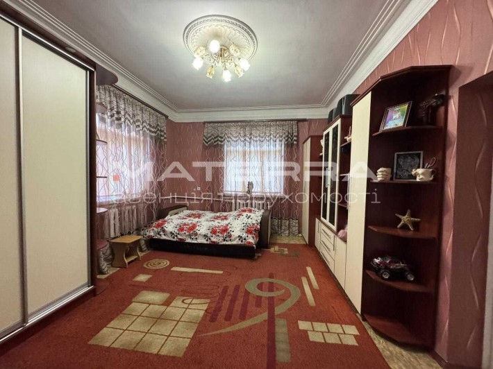 Без % Нова Боярка Продаж будинку біля школи та стадіону - фото 1