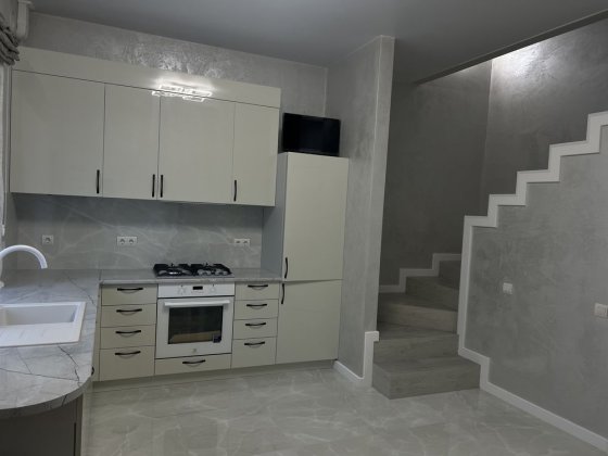 Таун Хаус з ремонтом у м.Васильків Васильків