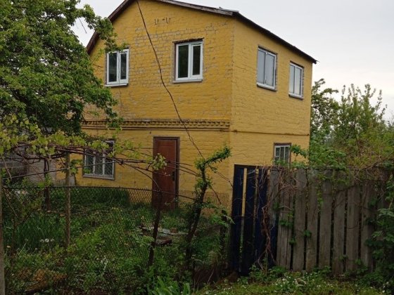 Продам  будинок Дачу недалеко від зупинки маршрутки! Васильків