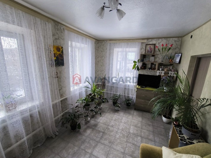 Просторий будинок для великої родини. - фото 1