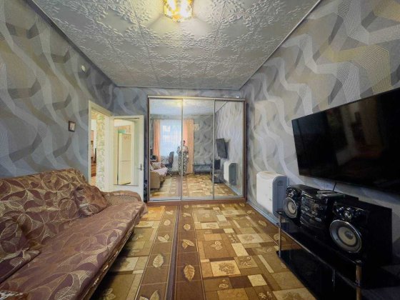 Частина БУДИНКУ, 54.1 кв.м, в ЦЕНТРІ міста, парк Каменское