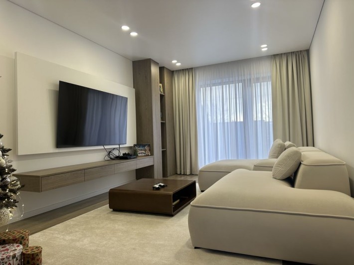 Продам будинок у Закарпатті місто Виноградів від власника - фото 1