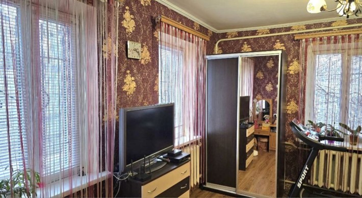 Продам автономный дом с солнечными панелями - фото 1