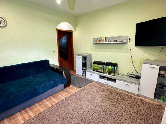 Продам Дом 4 комнаты с Газовой Автономкой Кам'янське