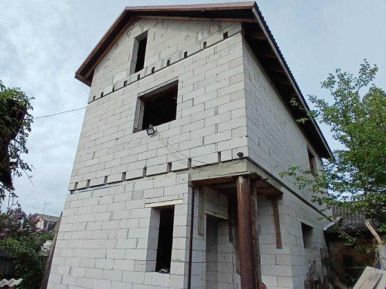 Продаж частини будинку 120м.кв. з комунікаціями пр. Київський Боярка