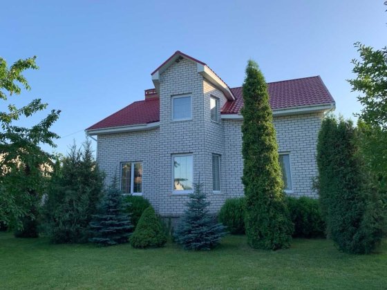 Котедж при вˈїзді на Власівку