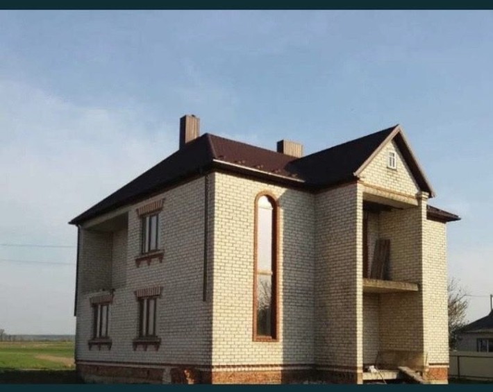Продаж  цегляного будинку - фото 1