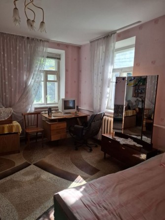 Продаж 1/2 будинку в місті - фото 1