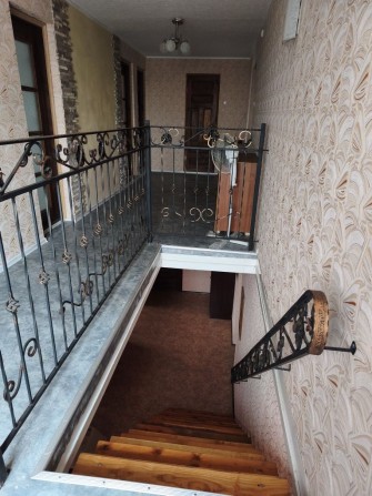 Продам  будинок  в Новомиколаївкі  з  неймовірним планувпнням - фото 1