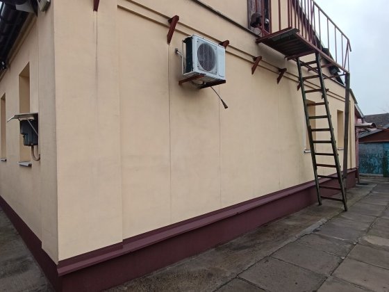 Продам уютный  дом .  Реальному покупателю хорошая скидка. Кам'янське