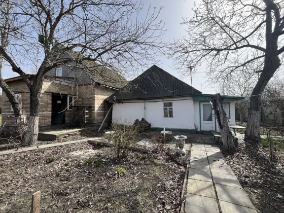 Продаж двох будинків на одній ділянці. Васильків