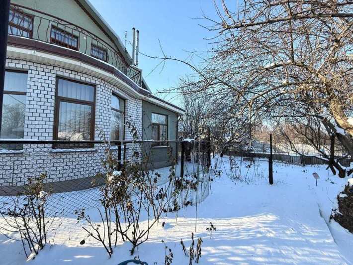 Потужний будинок 200 м² у м. Кам’янське — заїжджай і живи - фото 1