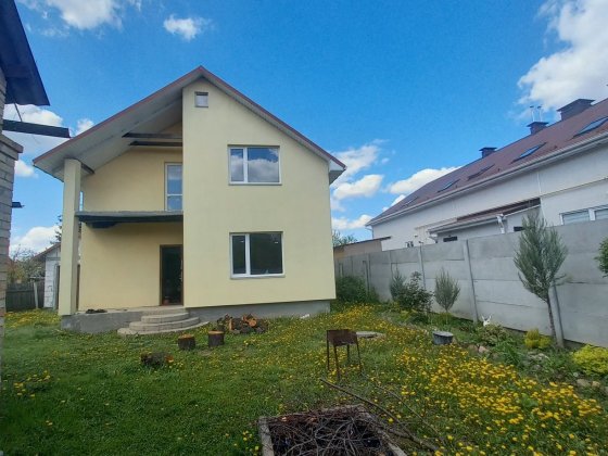 Продається будинок по вул. Пастернака Боярка