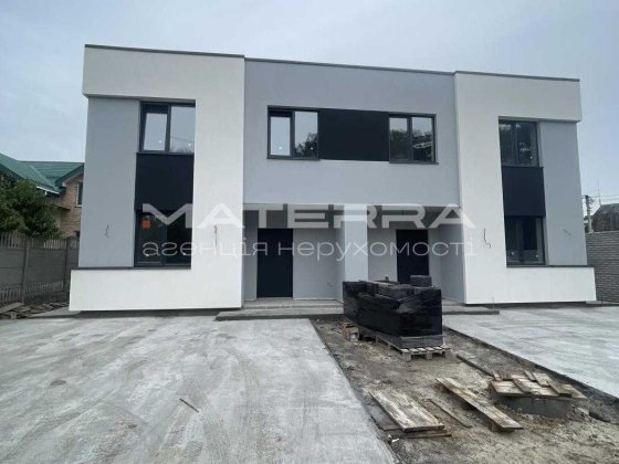 Продаж дуплекса 110м2 3 сотки Газ, тепла підлога, штукатурка, колектор Боярка