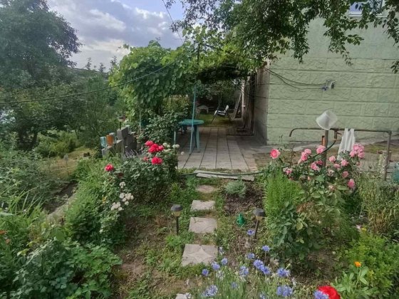 Продается дом  в районе Колеусовской ( школа милиции) Кам'янське