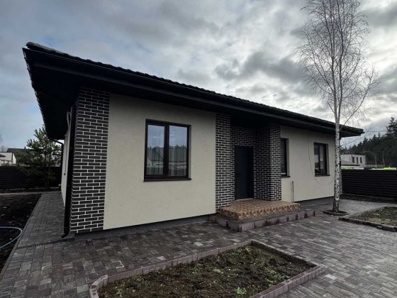 Будинок з ремонтом у КМ «Сосновий маєток», поруч із сосновим лісом Боярка