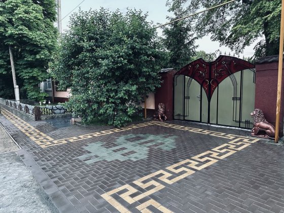 Продам Дом в Центре города!!!