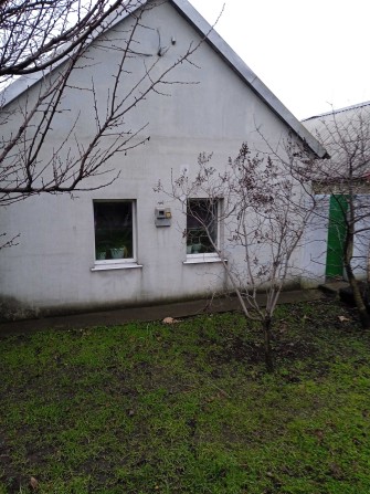 Будинок біля автовокзалу - фото 1