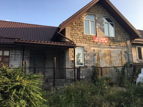 Продажа катеджа в городе в райне 36 школы Каменское