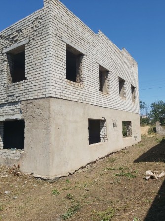 СРОЧНО!Продам недостроеный дом 280кв.ВОЗМОЖНА РАССРОЧКА ОТ ХОЗЯИНА - фото 1