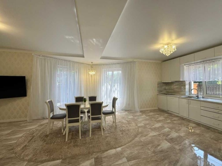 Продаж будинку з ремонтом до центру Києва 15 хв., початок Вишгороду - фото 1