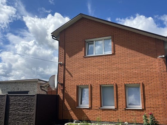 Продам  двухэтажный дом, обмен Глухів