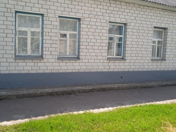 Продам полдома.Цена договорная Глухів