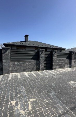 Будинок з документами - фото 1