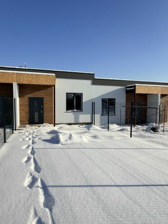 Продам Таун. Поруч з Озером. Велика Ділянка 2.2 сотки. Розтермінування - фото 1