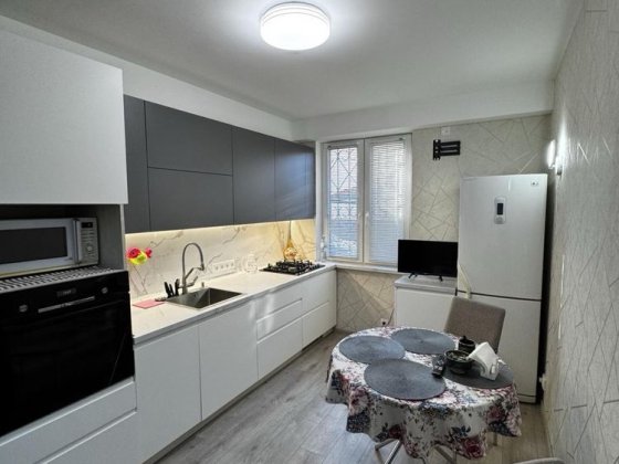 Продам 2 эт Дом 130м2 Романково Югославский проэкт Сертификат Кам'янське