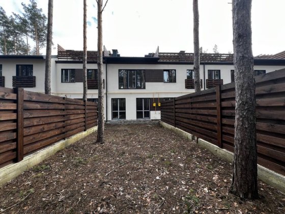 Продам таунхаус, максимальне наповнення, поряд парк 74990 $ Гостомель