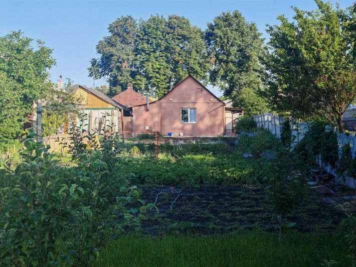 Частина будинку в центрі міста - фото 1