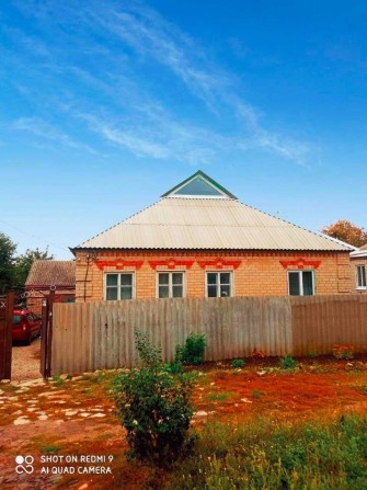 Хороший цегляний будинок у Дергачах, недалеко від залізничного вокзалу - фото 1