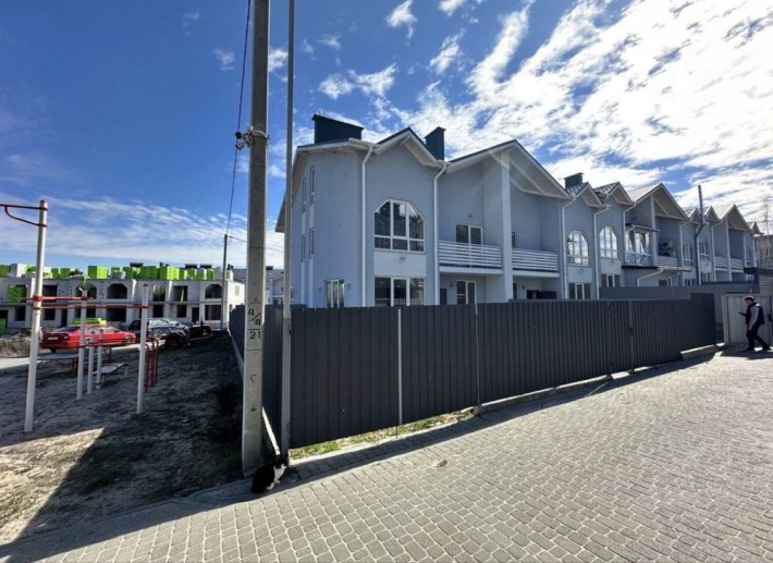 Стильний таунхаус 105 м² біля парку. Газ. Розтермінування - фото 1